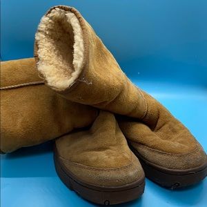 Ugg Chestnut Boots